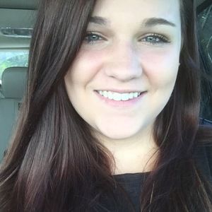 Meet your Posher, Lexi